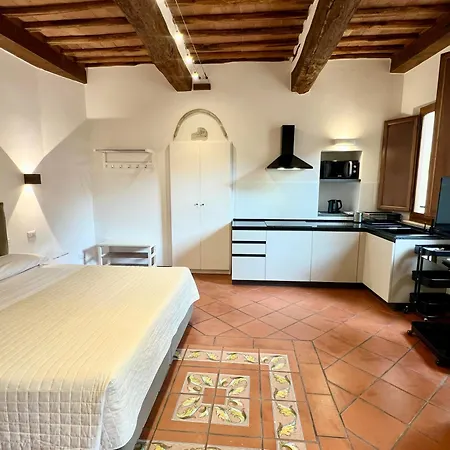 Regis 2* Siena