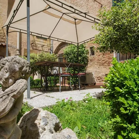 Aparthotel Regis 2*
