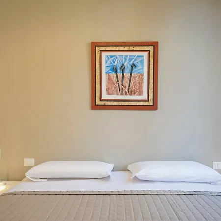 Regis Aparthotel Siena