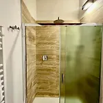 Regis Ξενοδοχείο με διαμερίσματα 4*