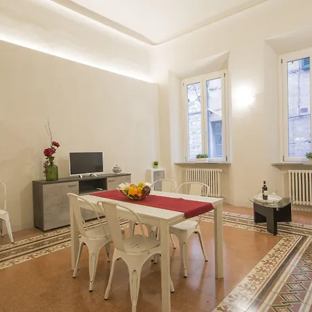 Regis Aparthotel