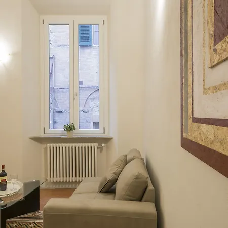 Regis Aparthotel