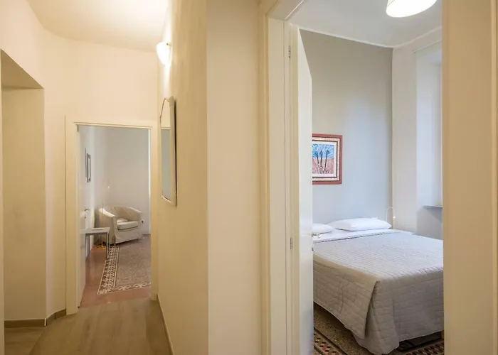 Aparthotel Regis